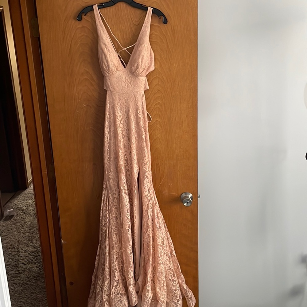 Camille prom dress size 6 color pink/cream